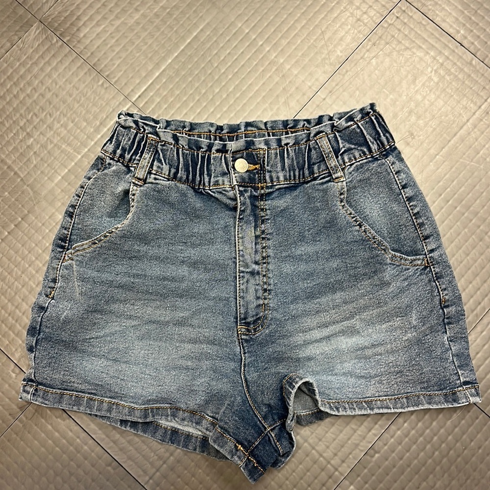 HIGHWAY JEANS HIGHRISE DENIM SHORTS WOMENS SIZE 5